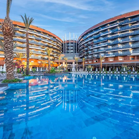 Calyptus Kirman Premium Hotel