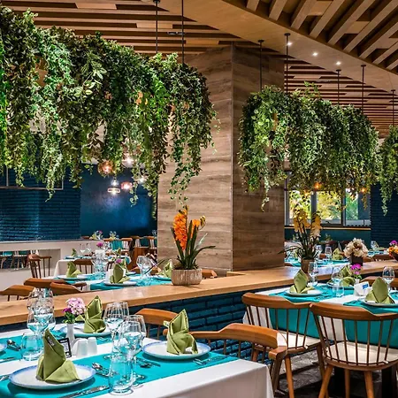 Calyptus Kirman Premium 5* Side